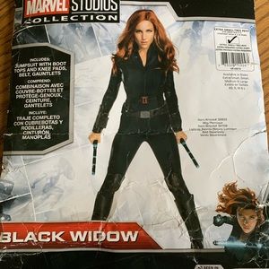 Black Widow Halloween Costume with wig!